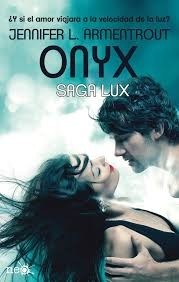 (Saga Lux #2) Onyx