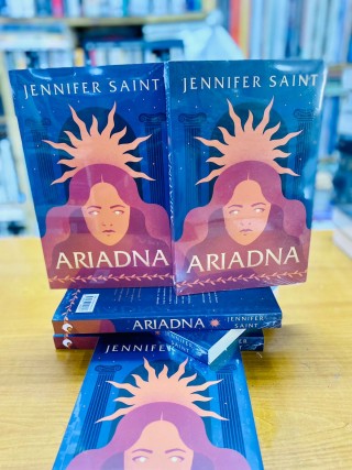 Ariadna. Jennifer Saint 