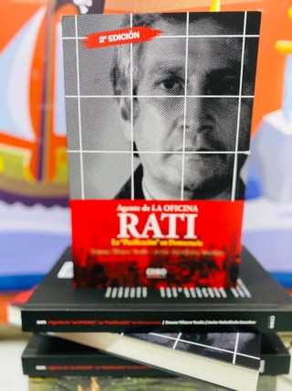 Rati. Agente De La Oficina.